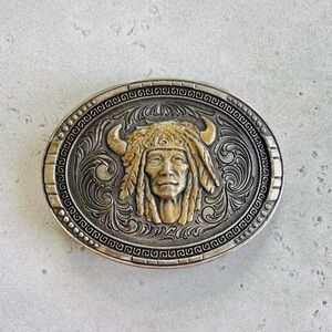 Native American Indian Chief Head In Headdress Montana Silversmiths Belt Buckle
